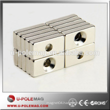 #4 Screws N35 NdFeB Countersunk Block Magnet F20x10x4mm